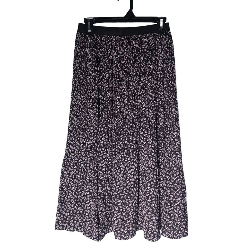 Womens Midi Skirt Size Medium Pleated Black Floral Dark Cottage Boho Western